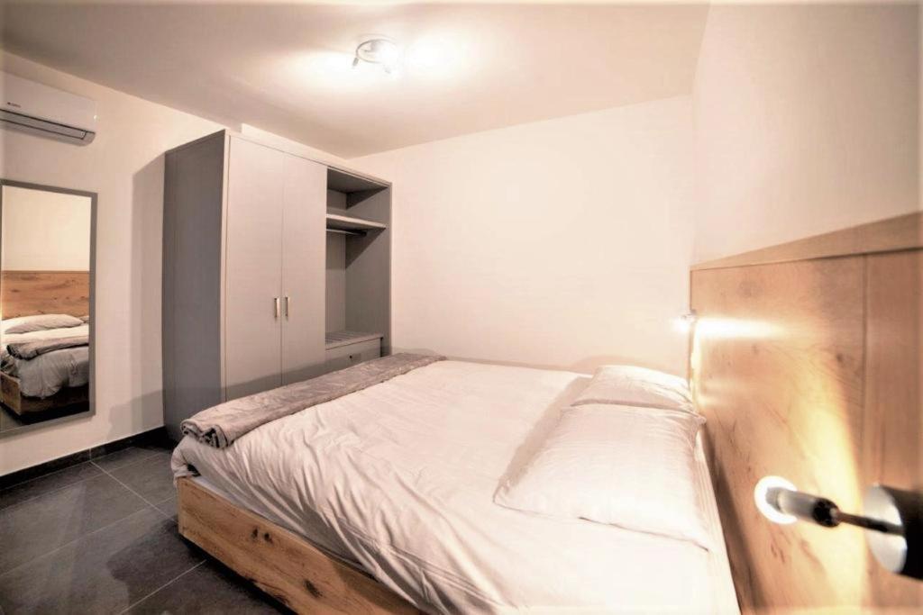 Isky Apartments Gzira Exterior photo